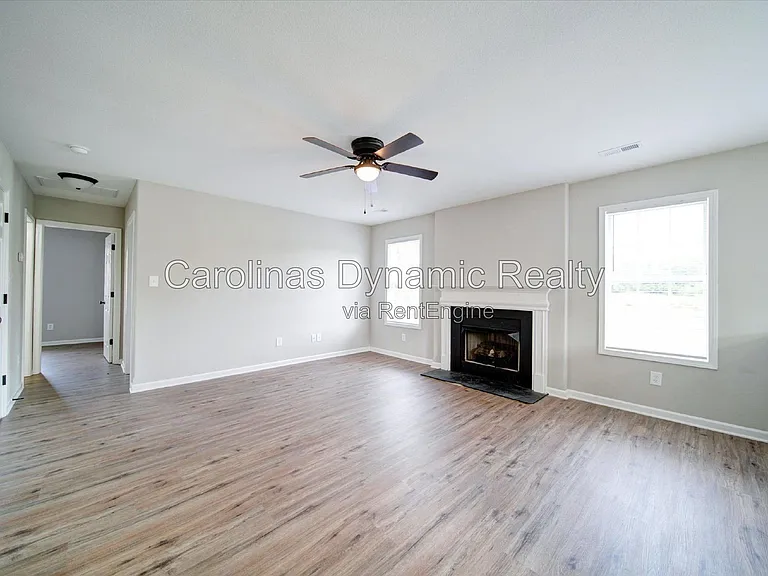 3702 Cardinal Bluff Ln — Photo 8