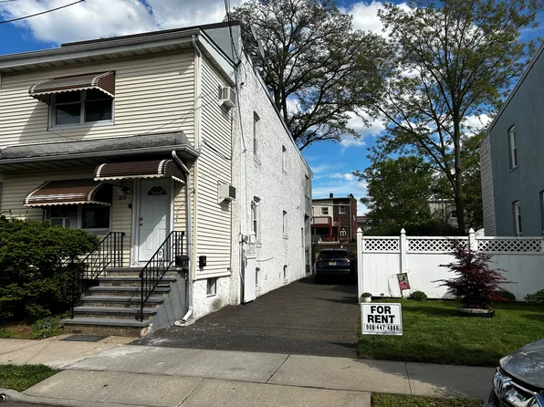 28 Lowell St #1, Carteret, NJ 07008