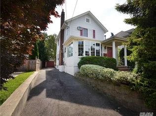 85 Haven Ave, Port Washington, NY 11050