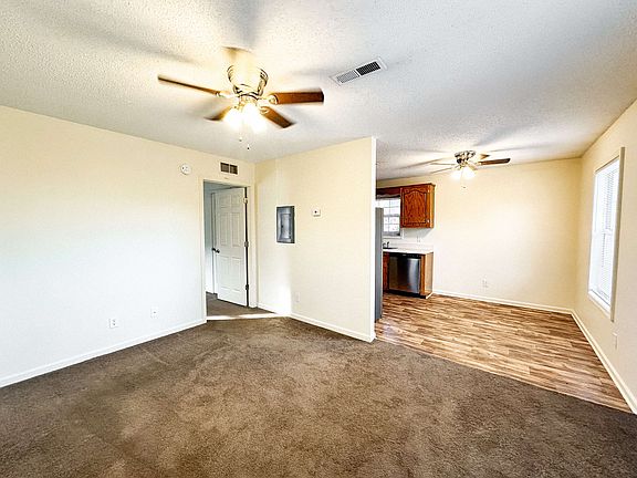 2nd image of 112 Ballygar St APT H