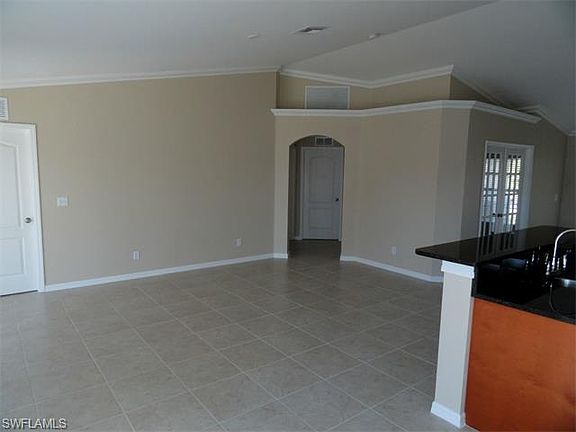 3rd image of 1321 NE 4th Pl