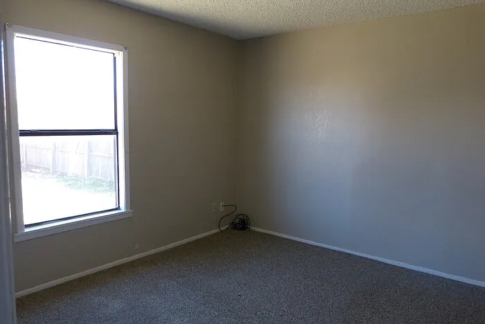 921 E Llano Estacado Blvd — Photo 11