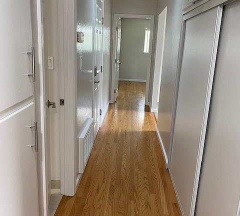 5th image of 1370 White Dr