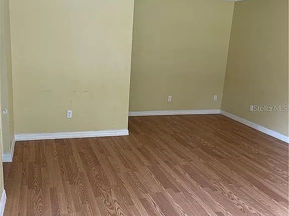4th image of 21527 Circlewood Ave