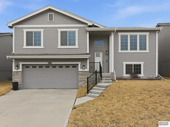 7801 N 147th Ave, Bennington, NE 68007