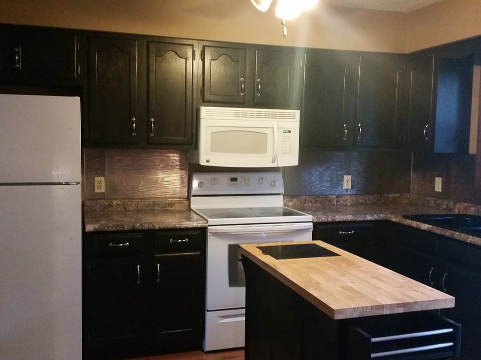 Kitchen  Appliances Included