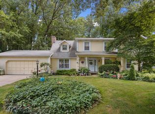 52284 Farmington Square Rd, Granger, IN 46530