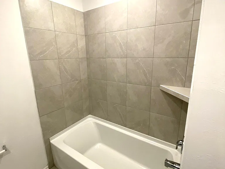 10921 SW 22nd St — Photo 5