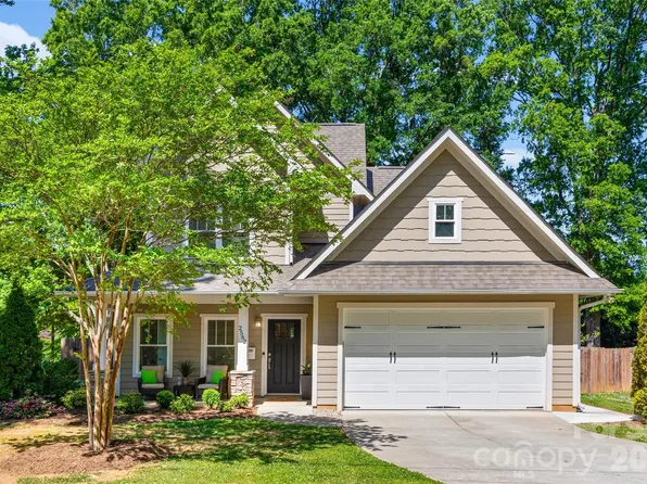 2562 Roseview Ln, Charlotte, NC 28205