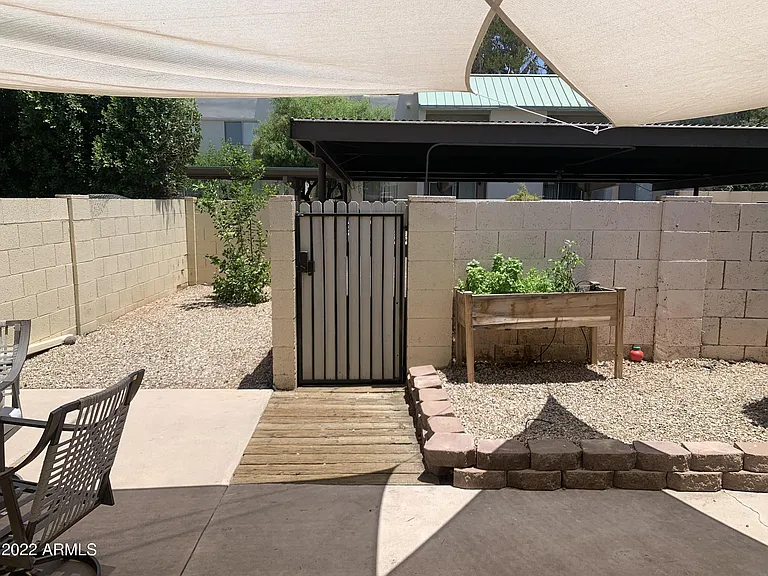 6035 N 83rd St — Photo 23