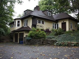 108 Deerfield Ln, Johnstown, PA
