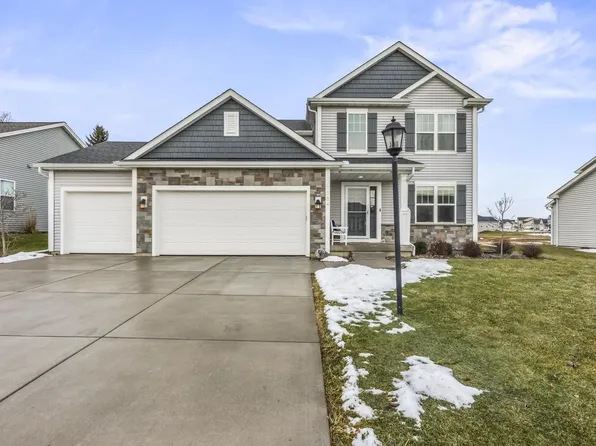 1084 Spruce COURT, Oconomowoc, WI 53066