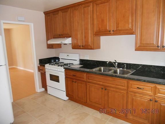 2nd image of 4119 Alabama St