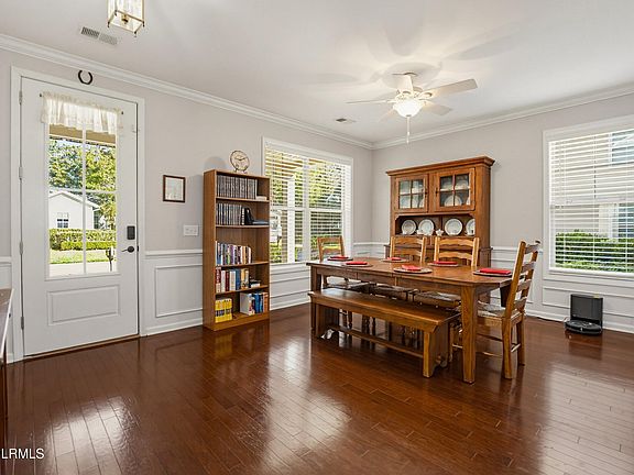 5th image of 124 Wrights Point Circle