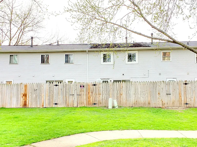 1851 McKool Ave — Photo 11