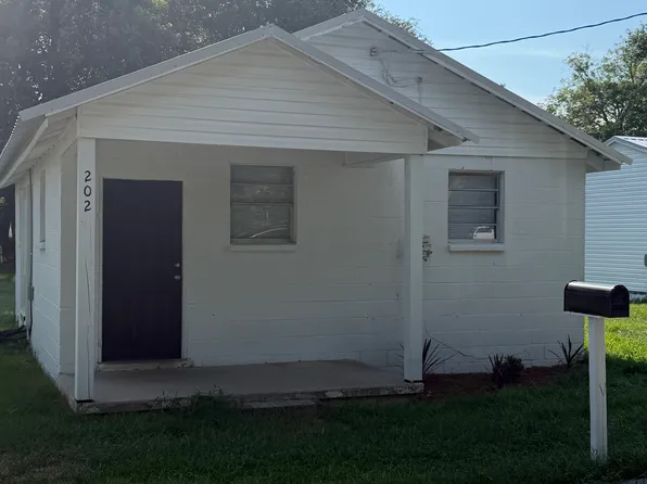 202 Turner St, Statesboro, GA 30458