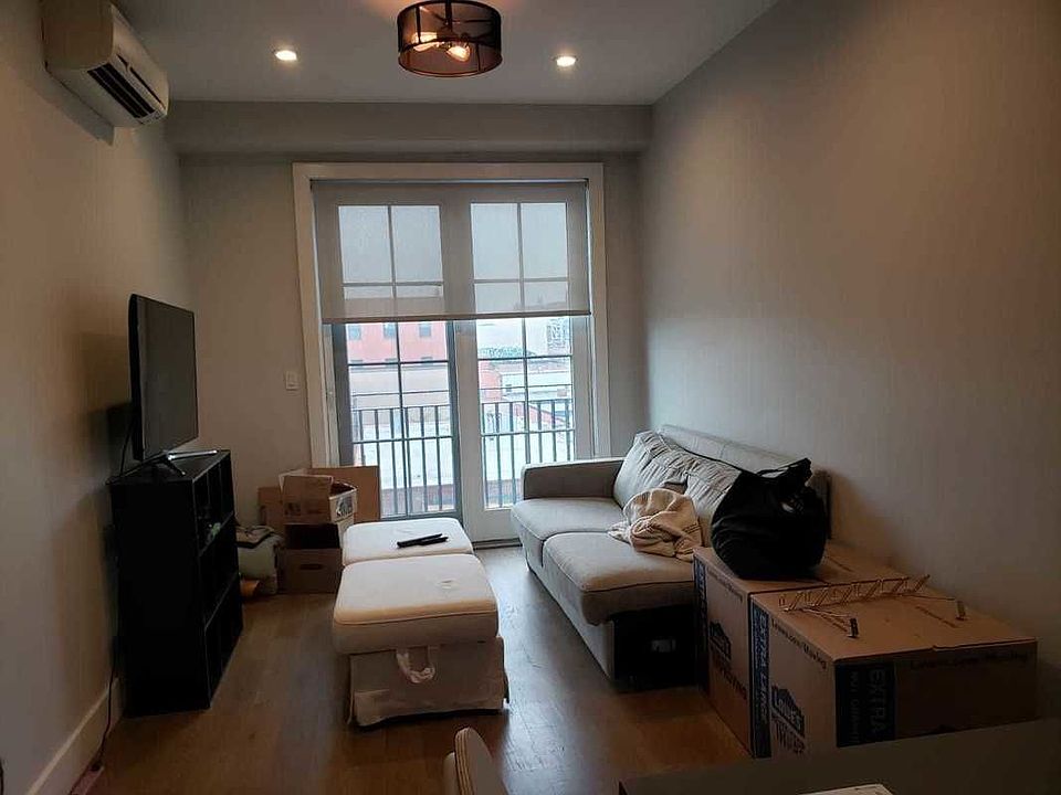 1st image of 181 11th St #4A