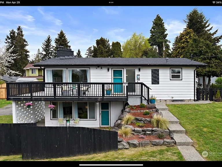 22665 28th Ave S — Photo 1