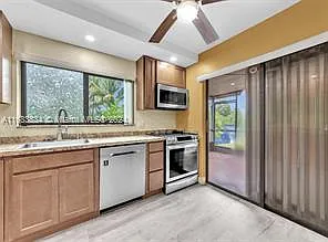 207 Wimbledon Lake Dr — Photo 19
