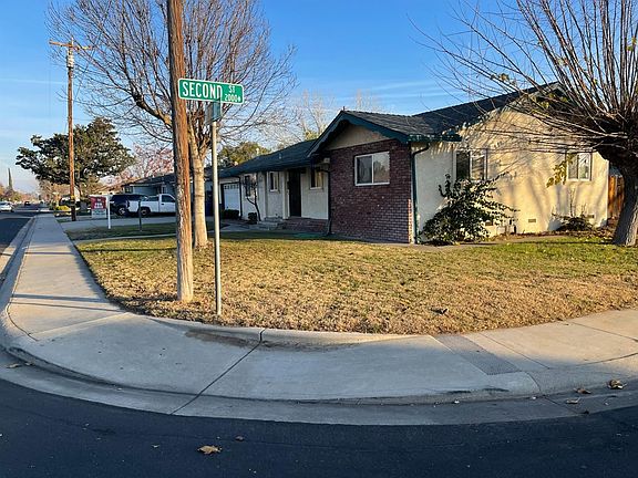 4th image of 2200 Caswell Ave