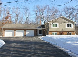 6740 Sioux Trl, Rockford, MN 55373