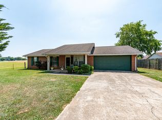 328 Lavista Dr, Maryville, TN 37804