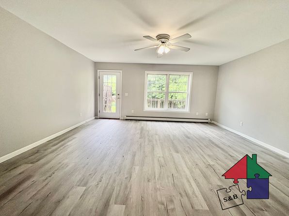 13 Boysenberry Dr #104