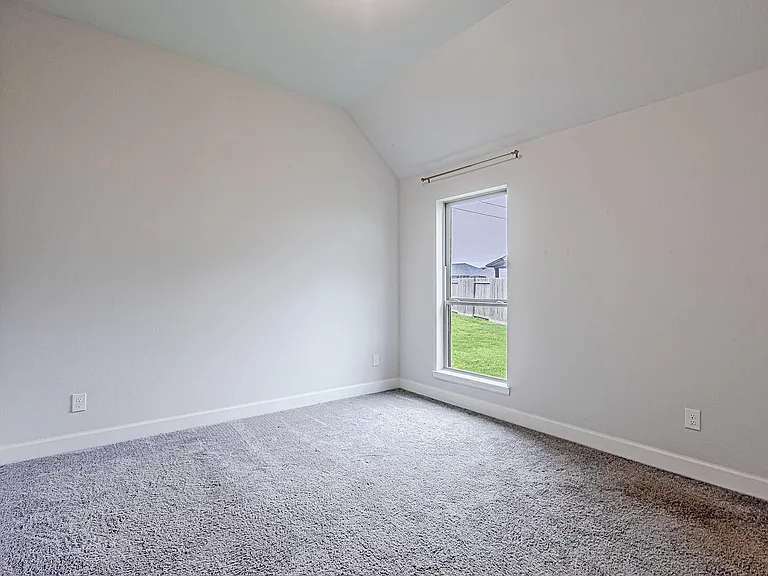 4002 Maple Glen Dr — Photo 27