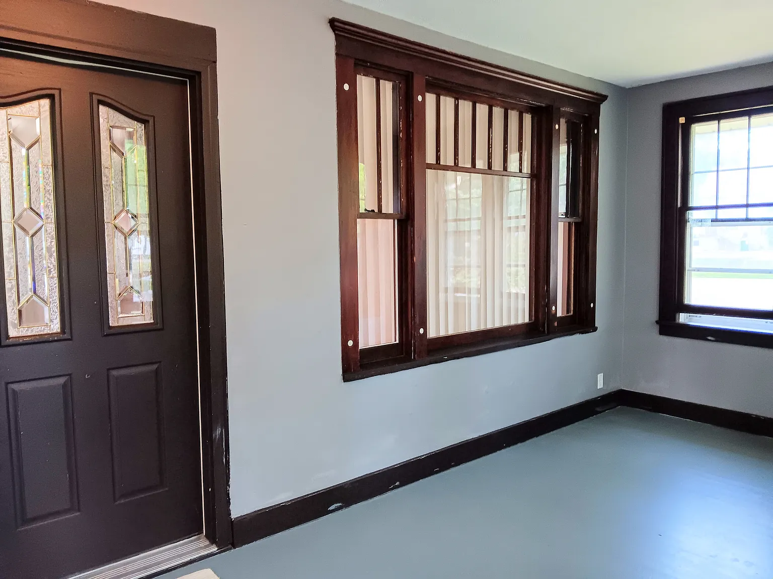 4 bed, 2392 sqft, $1,950 — Photo 3