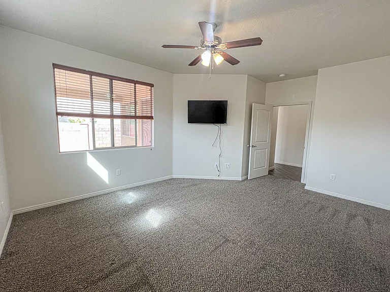 1775 N Overland Trails Dr — Photo 13