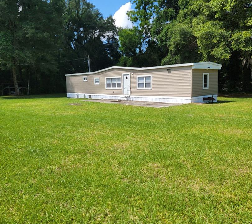 1st image of 16703 NE 76th Pl