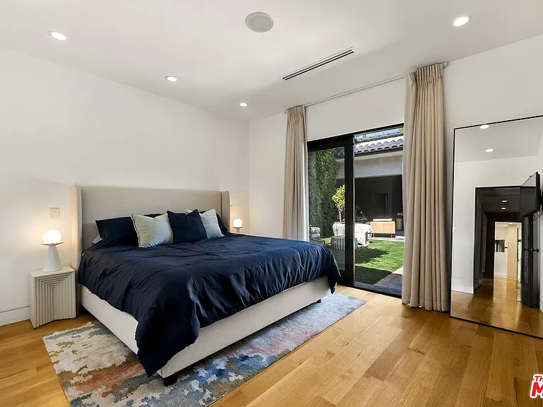 812 N Harper Ave — Photo 18