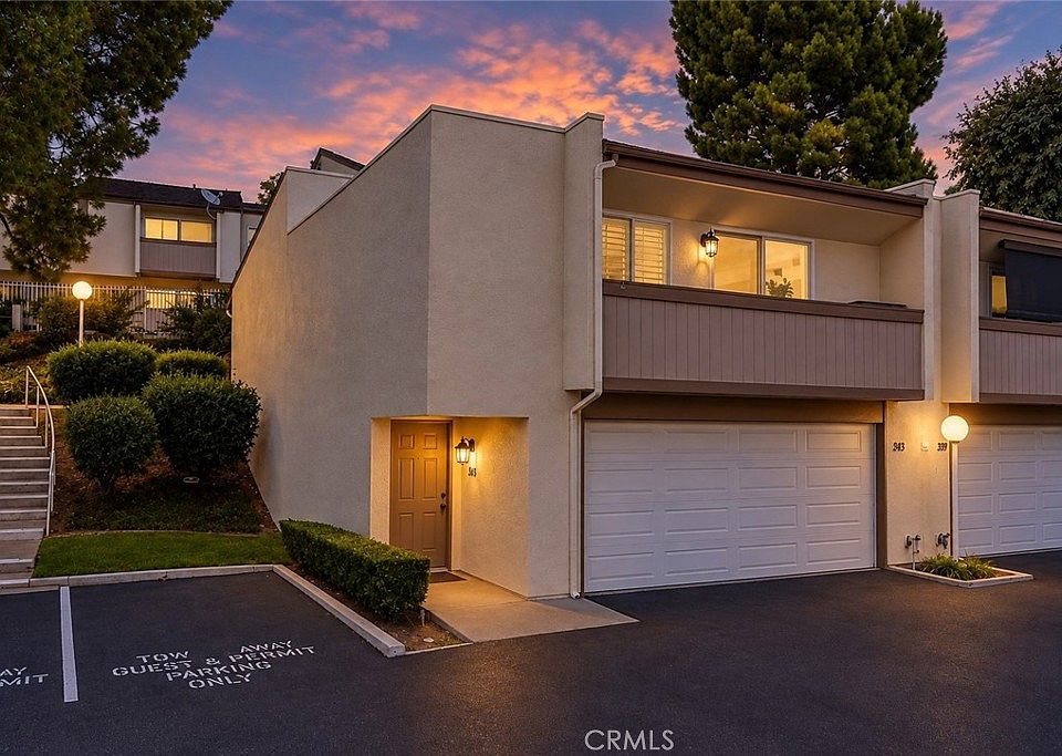 1st image of 343 Prairie Ct