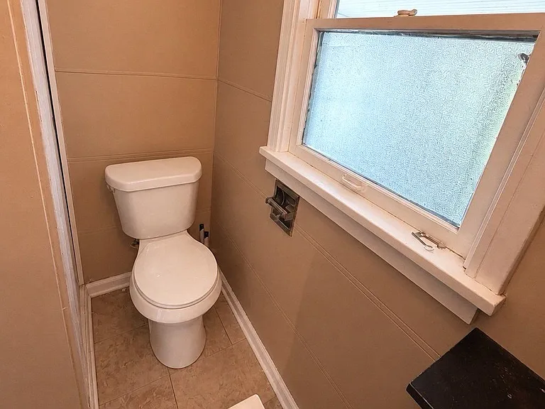 4136 Fairview Dr — Photo 37