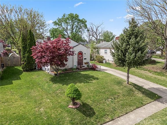 3rd image of 1611 Horlacher Ave