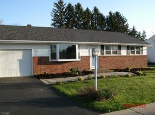 715 Charles Rd, Phillipsburg, NJ 08865