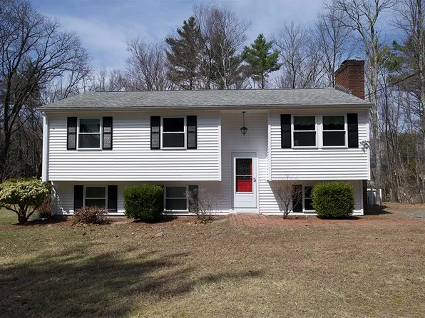 5 Phillipswood Road, Sandown, NH 03873