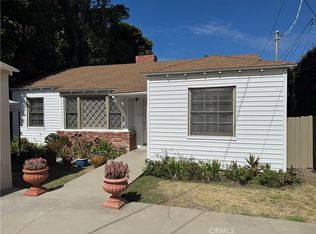 15207-15203 Greenleaf St, Sherman Oaks, CA 91403