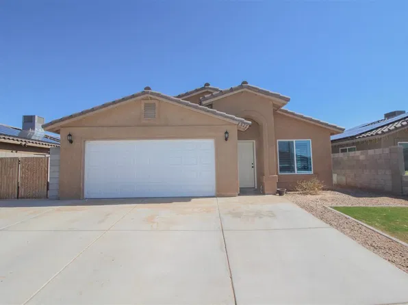 7927 E 45th St, Yuma, AZ 85365