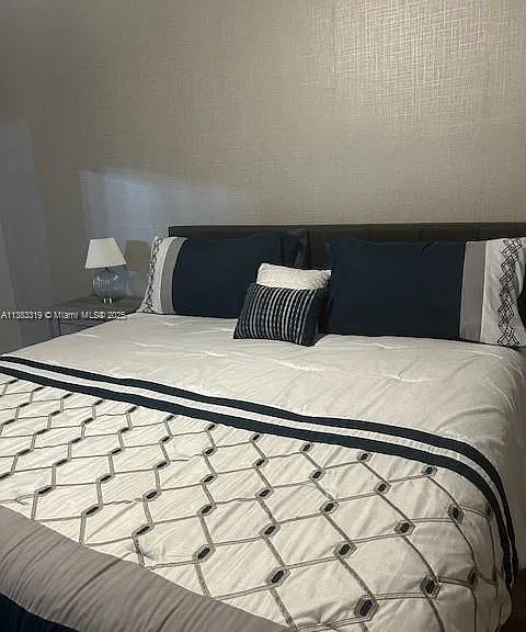 3235 NE 184th St #11105 — Photo 12