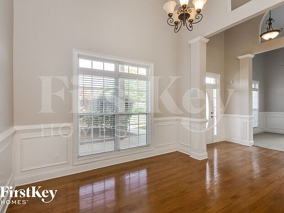 4th image of 137 Nettie Ln