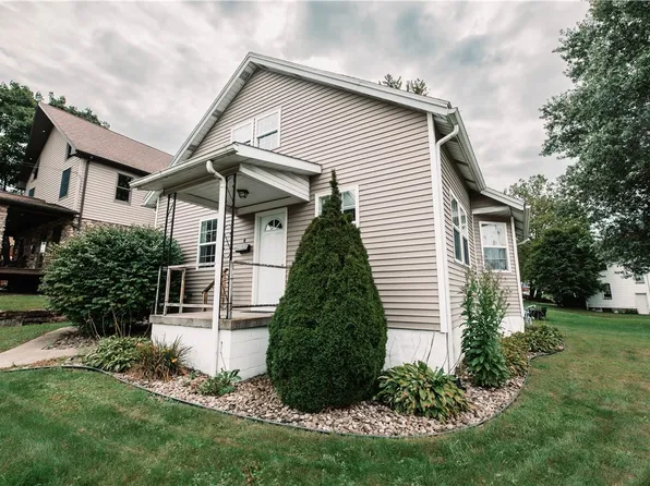 4 Cedar Ave, Blairsville, PA 15717