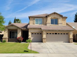 10810 Villa Monterey Dr, Bakersfield, CA 93311