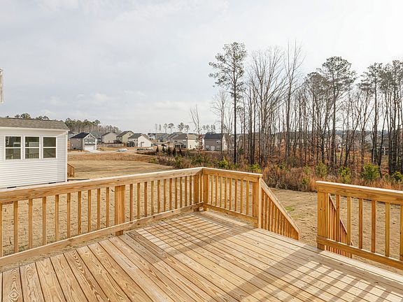 These photos are representative of this floor plan, but all options may not be available in every co