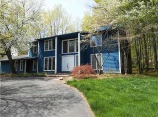 20 Wandering Trl, Pittsford, NY 14534