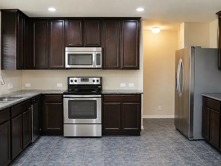 3610 Loma Gaile Ln — Photo 12