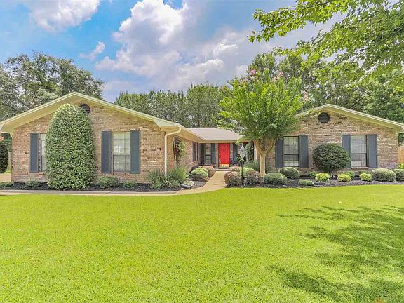 2nd image of 4475 Whisper Ct