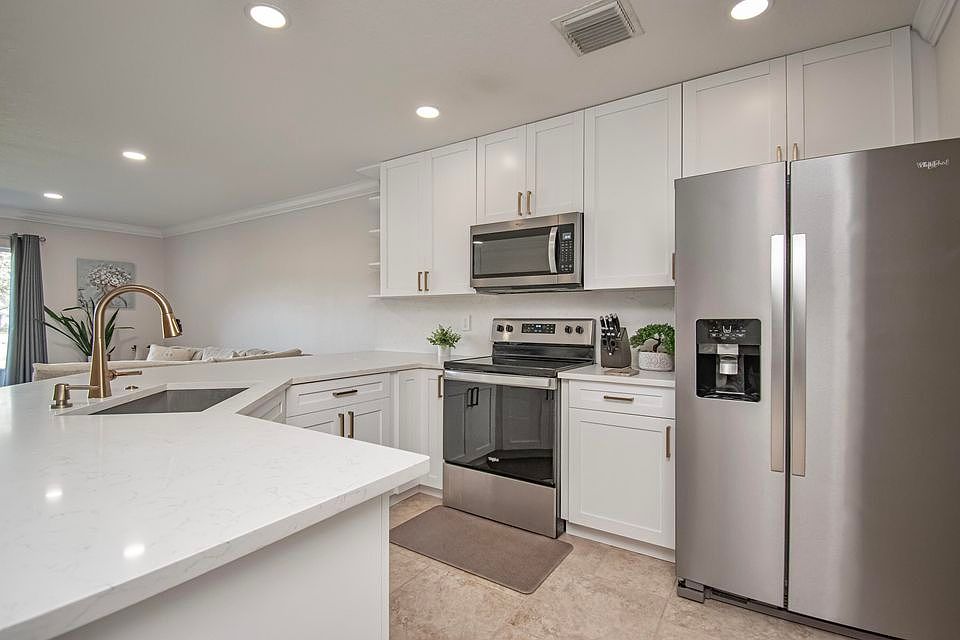 1st image of 16081 Sierra Palms Dr #0