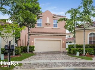 3933 NE 11th Dr, Homestead, FL 33033