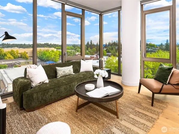 10232 NE 10th Street #712, Bellevue, WA 98004